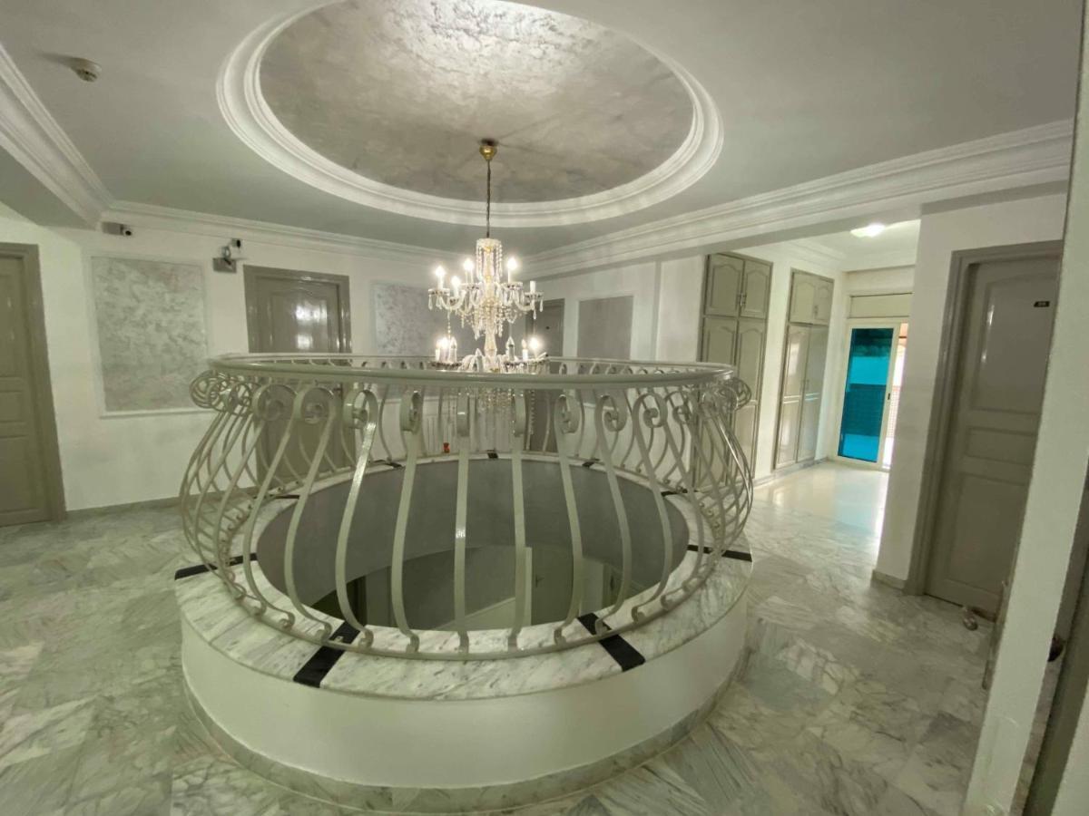 Hotel Le Calife Tunis Exterior photo